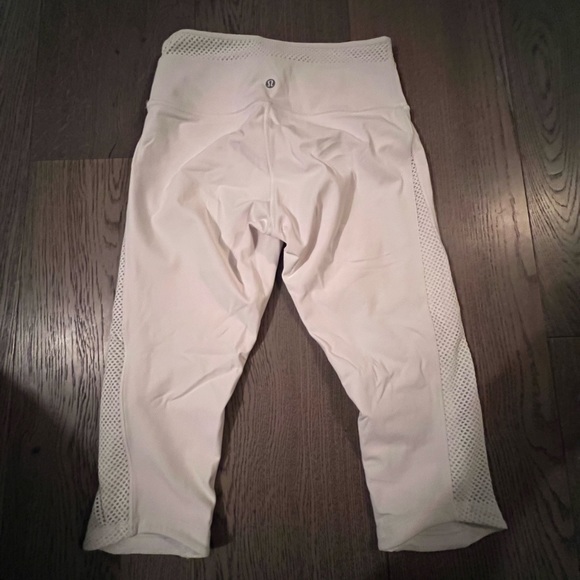 Lululemon capris - Picture 3 of 3